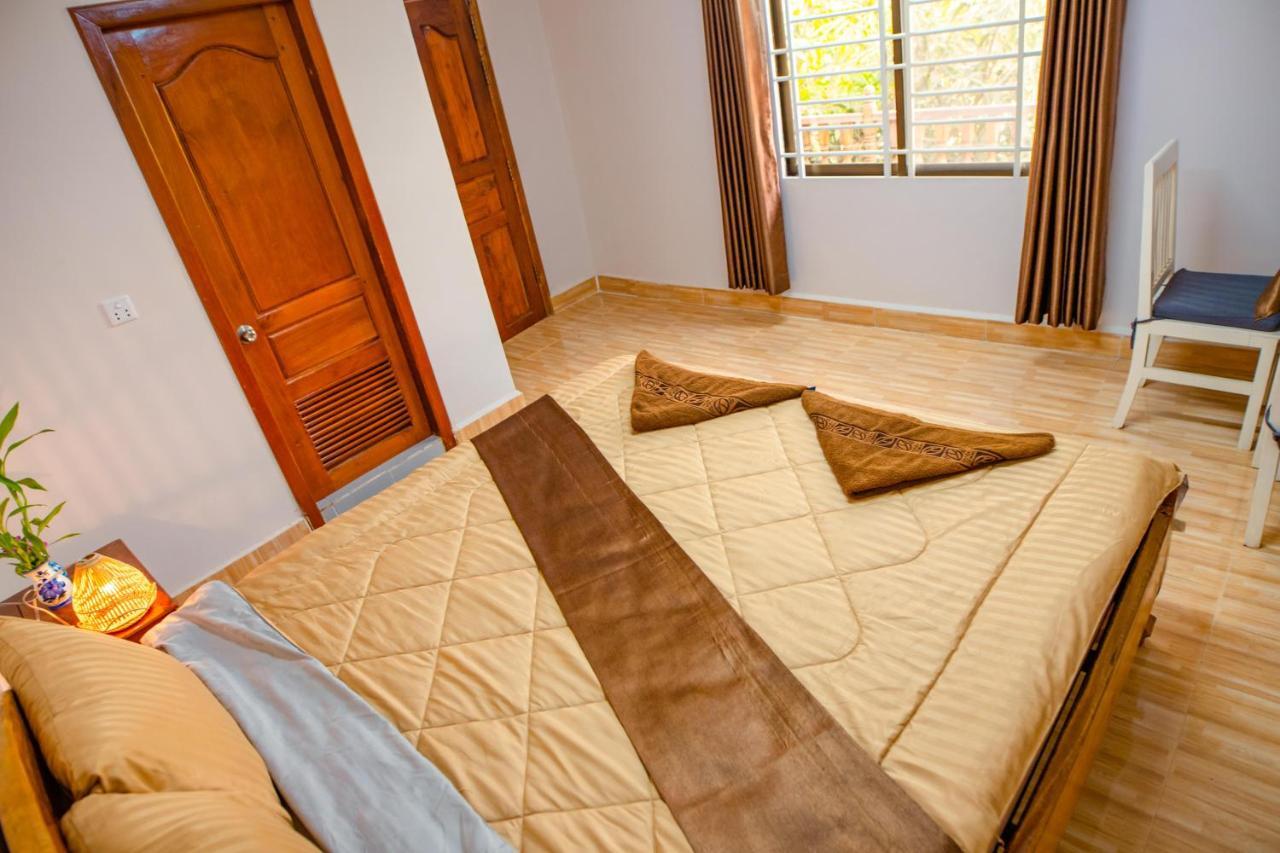 Tropical Villa Siem Reap Esterno foto