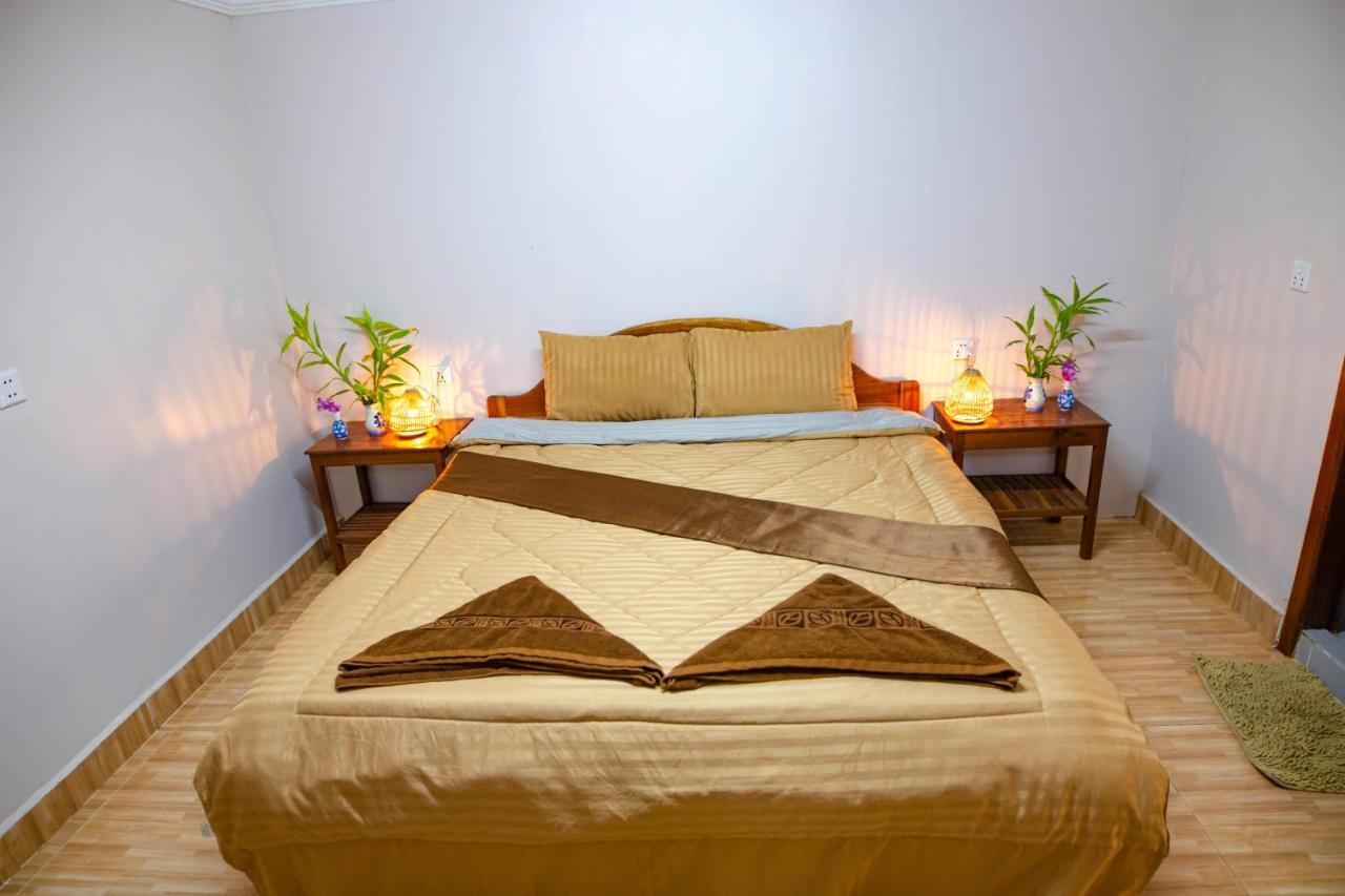 Tropical Villa Siem Reap Esterno foto