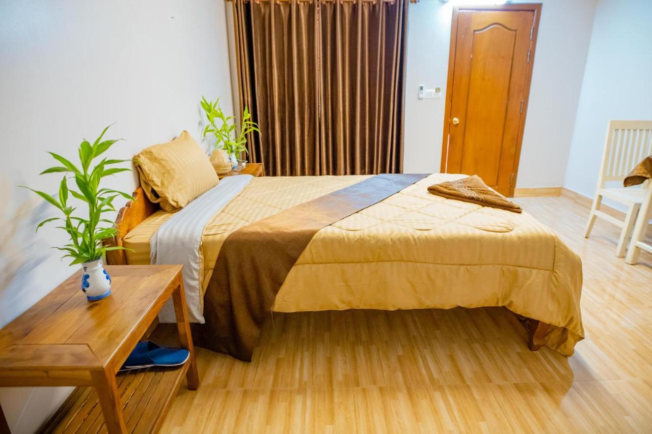 Tropical Villa Siem Reap Esterno foto